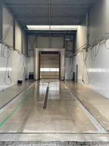 Truckwash locatie tijdens opbouw